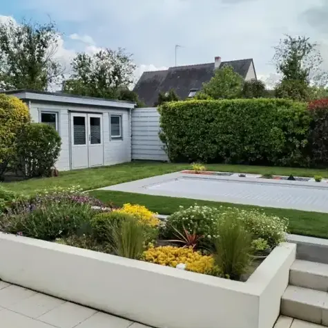 aménagement extérieur à Corné - image 4